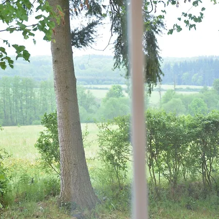 Superb With Garden In Serinchamps, Cleaning Included * Serinchamps