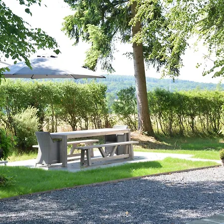 Superb With Garden In Serinchamps, Cleaning Included Vakantiehuis *