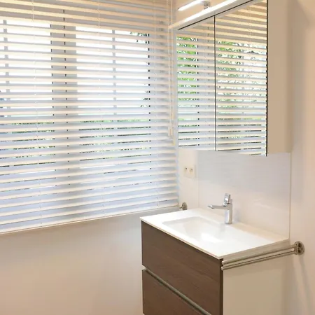 Superb With Garden In Serinchamps, Cleaning Included Vakantiehuis Serinchamps