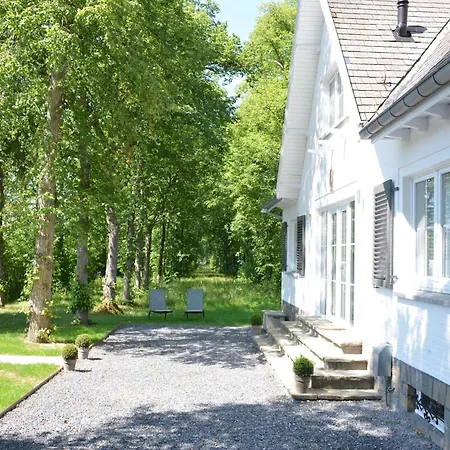 Holiday Home Rochefort Near Lesse River, Cleaning Included Serinchamps